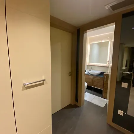 2br Modern Flat In Ortakoey Close To The Sea * Κωνσταντινούπολη
