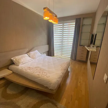 2br Modern Flat In Ortakoey Close To The Sea * Κωνσταντινούπολη