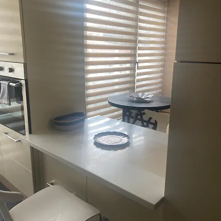 2br Modern Flat In Ortakoey Close To The Sea 이스탄불